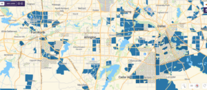 Map of the Dallas-Forth Worth area showing neighborhoods with higher rates of intergenerational families and a high rate of risk of COVID-19.